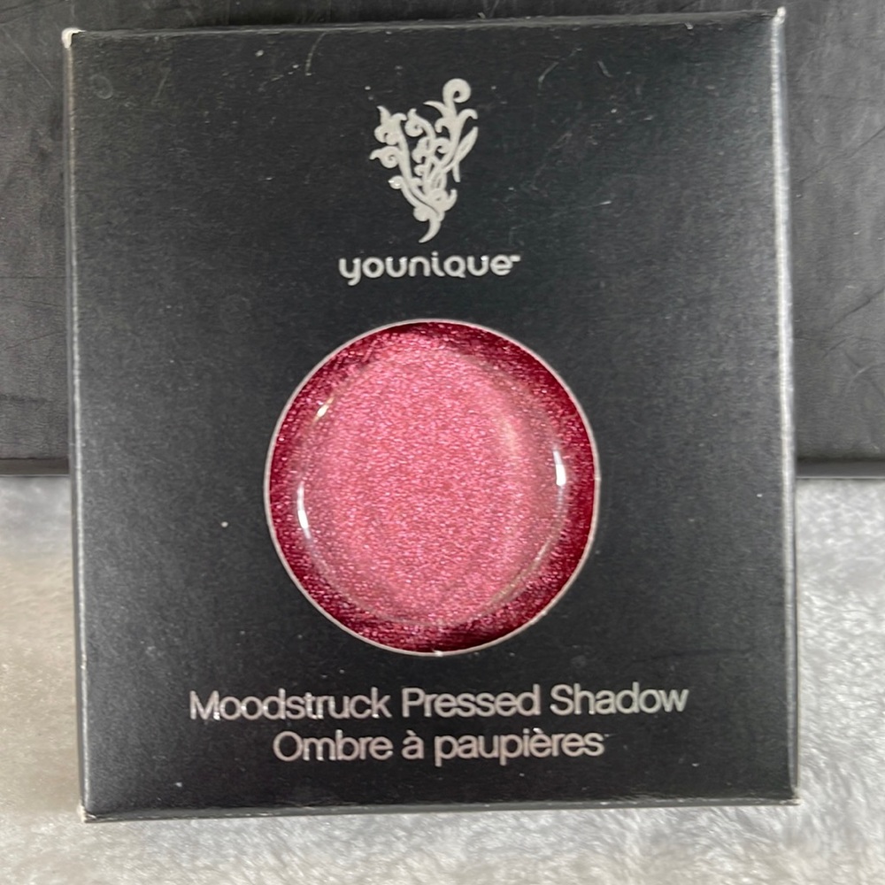 OSTENTATIOUS-Younique Moodstruck Pressed Shadow -NEW